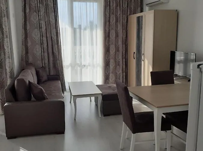 Perla Del Mar 로제넷츠