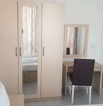 Perla Del Mar 4*