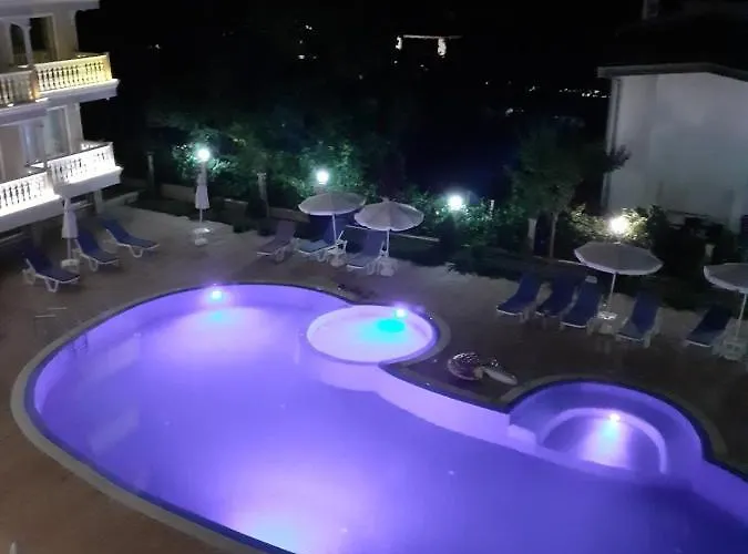 Perla Del Mar Lozenets