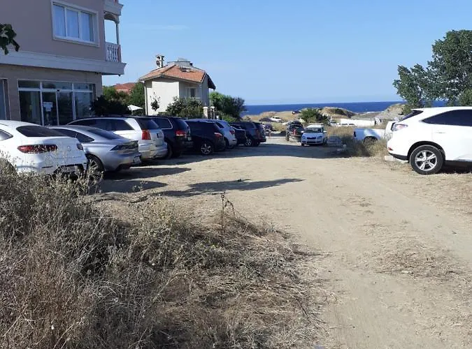 Perla Del Mar Aparthotel