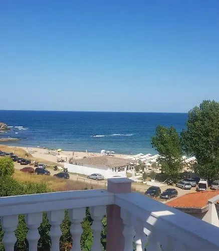 Aparthotel Perla Del Mar 4*